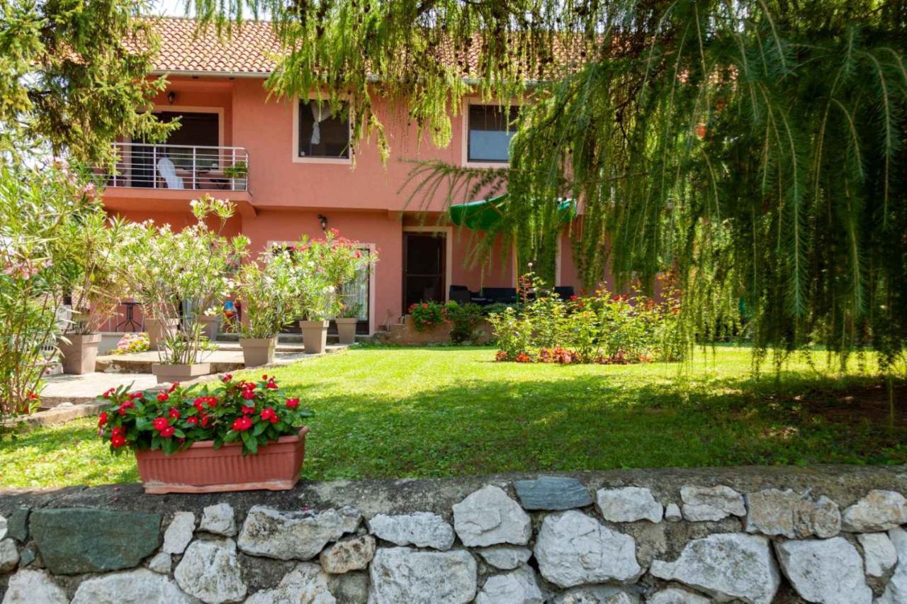 Studio 2 Golubac Exteriör bild